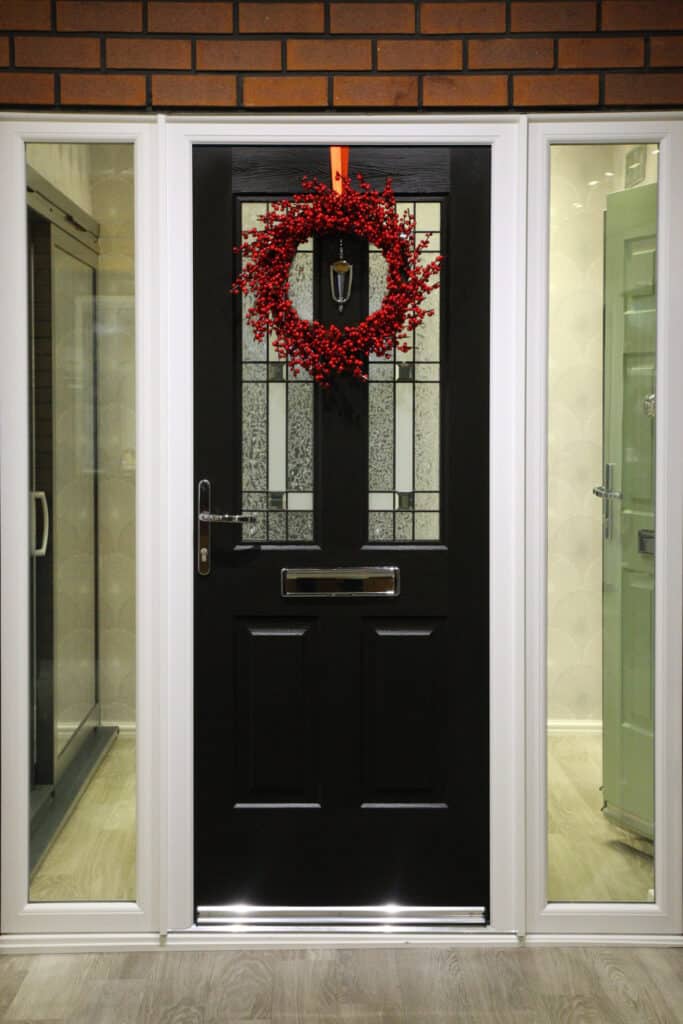 black rockdoor jacobean with side panels