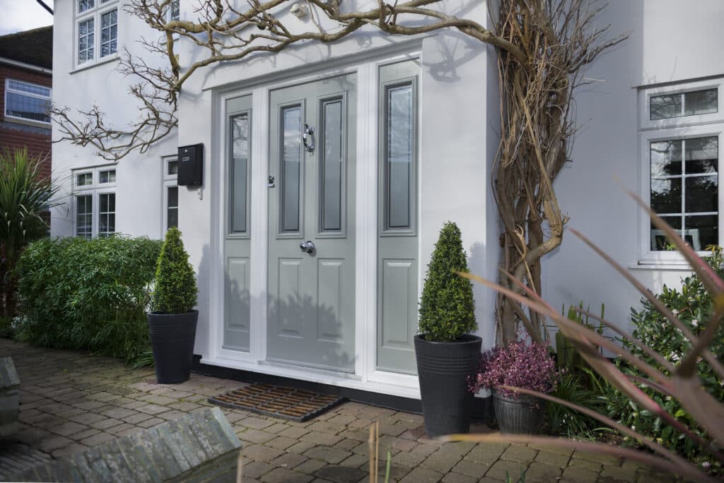 rockdoor jacobean composite door in agate grey